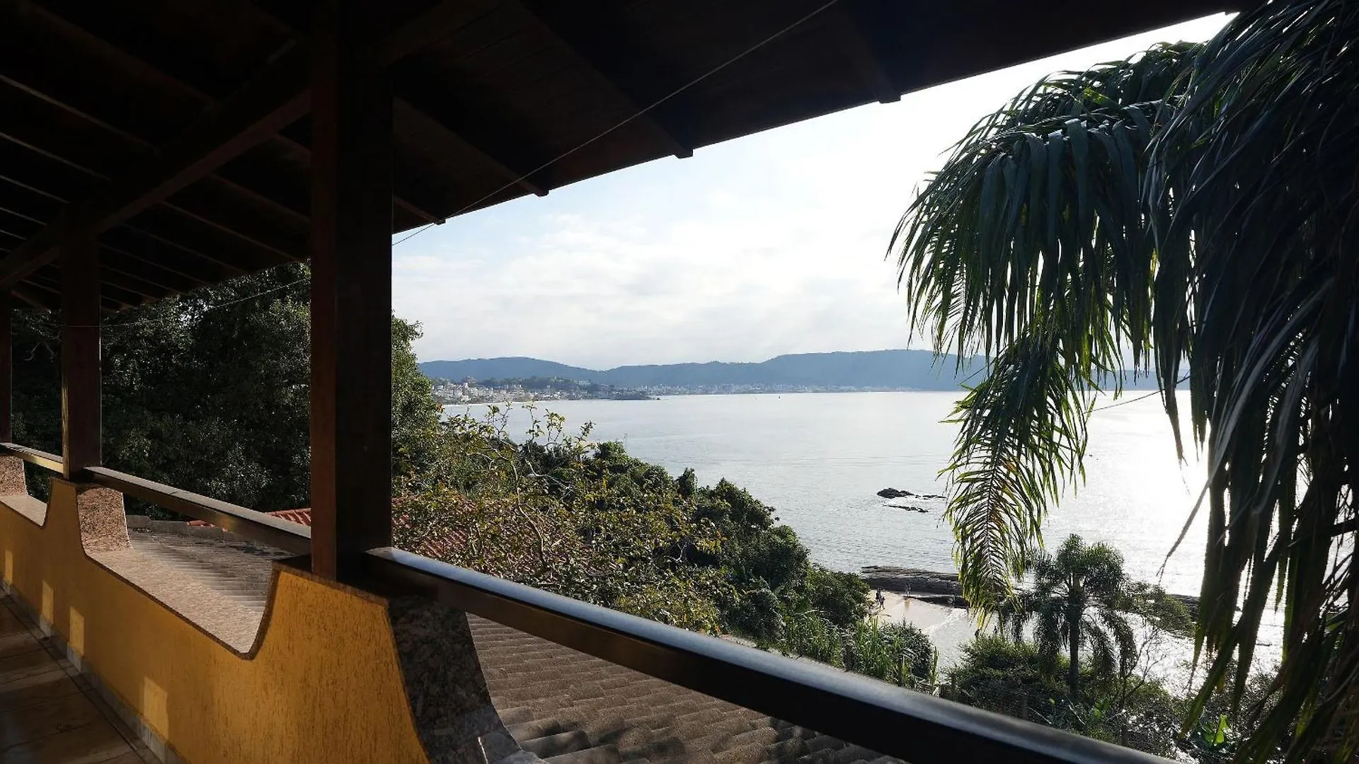 Casas Praia Da Lagoinha - Mestre Naro Bombinhas