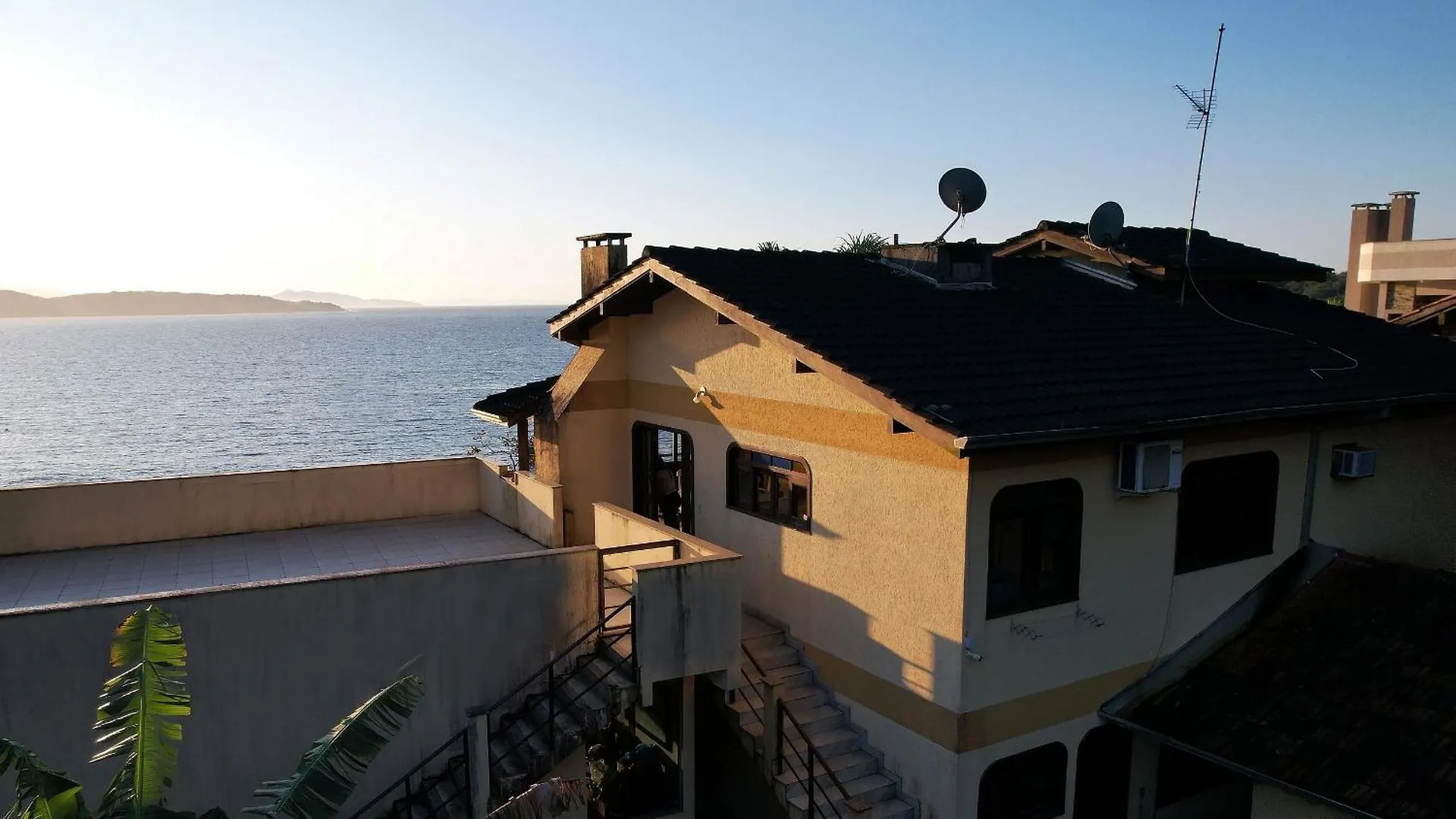 Casas Praia Da Lagoinha - Mestre Naro Bombinhas Apartment