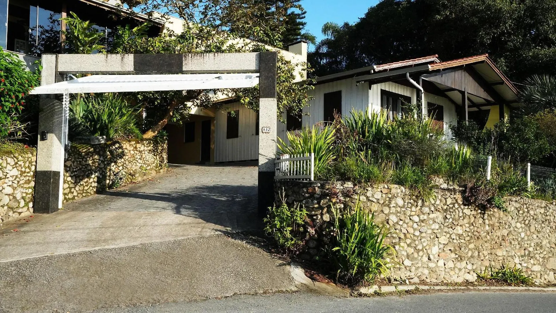 Casas Praia Da Lagoinha - Mestre Naro Bombinhas Apartment